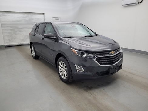 Used 2020 Chevrolet Equinox LS w/ LPO, Cargo Package AWD/4WD image 13