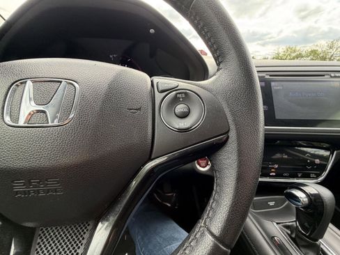 Used 2016 Honda HR-V EX-L image 17