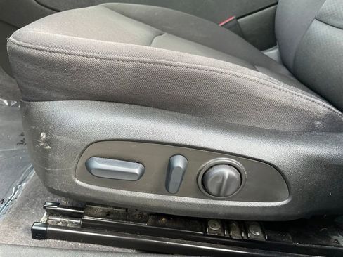 Used 2023 Chevrolet Malibu LT FWD image 10