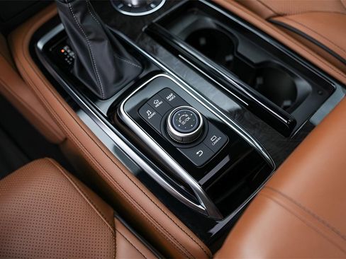 Used 2024 INFINITI QX80 Sensory w/ Cargo Package image 25