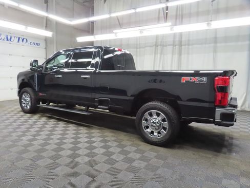 Used 2026 Ford F350 Lariat w/ Lariat Ultimate Package AWD/4WD image 6