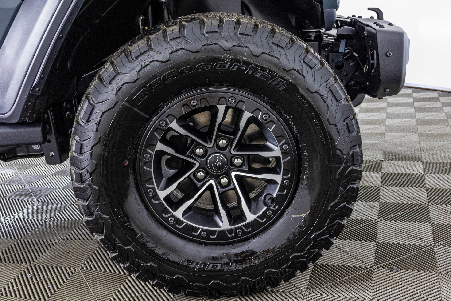 New 2026 Jeep Wrangler Unlimited Rubicon 392 w/ Dual Top Group AWD/4WD image 40