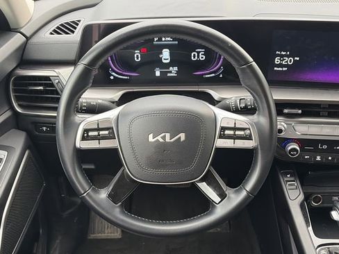 Used 2025 Kia Telluride S image 15
