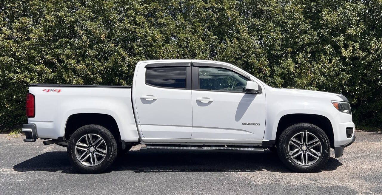 Used 2020 Chevrolet Colorado W/T w/ Custom Special Edition AWD/4WD image 9