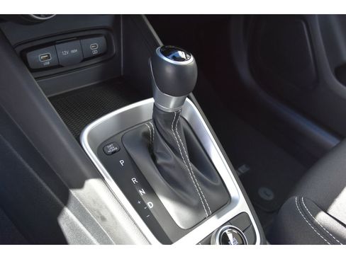 Used 2023 Hyundai Venue SEL w/ Cargo Package image 26