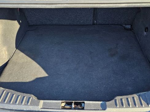 Used 2016 Ford Focus SE w/ SE Sport Package image 25