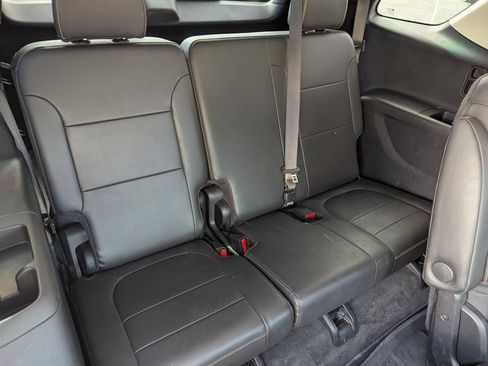 Used 2020 Chevrolet Traverse Premier w/ Redline Edition image 35