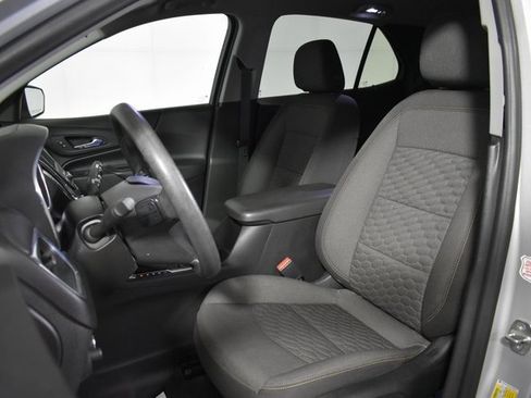 Used 2020 Chevrolet Equinox LT image 9