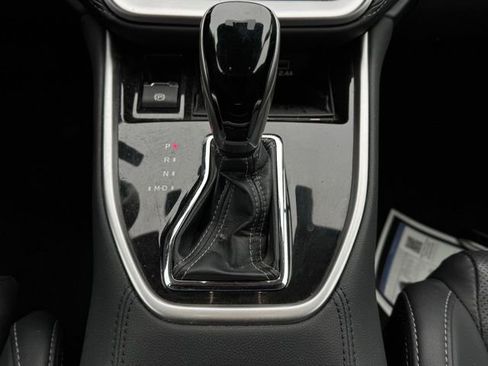 Used 2023 Subaru Outback Limited image 30