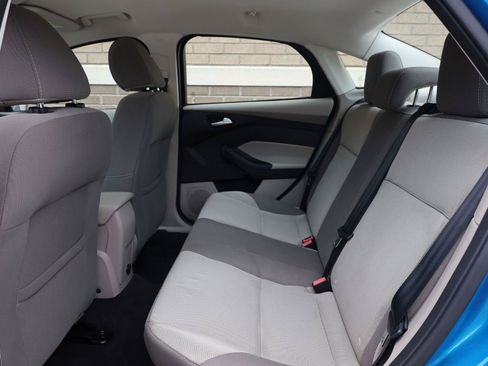 Used 2014 Ford Focus SE FWD image 20