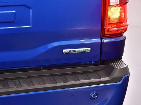 Used 2023 Ford F150 XLT w/ Equipment Group 302A High AWD/4WD image 12