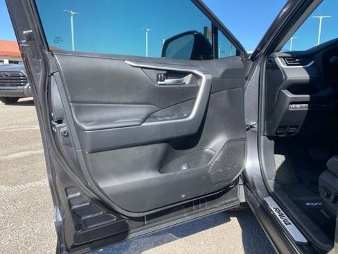 Used 2025 Toyota RAV4 XLE Premium image 14