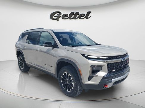 Used 2026 Chevrolet Traverse Z71 w/ Driver Confidence Package AWD/4WD image 3