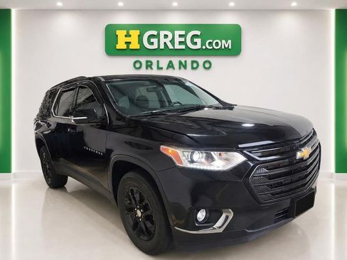 Used 2020 Chevrolet Traverse LT FWD image 4