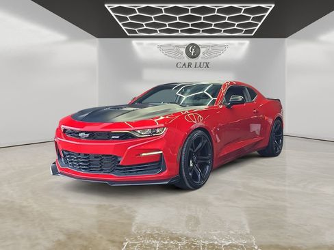 Used 2021 Chevrolet Camaro SS image 1
