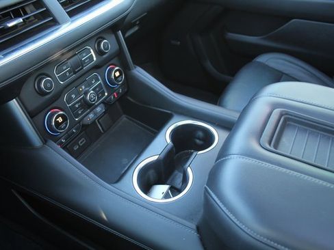 Used 2021 Chevrolet Tahoe Z71 image 33