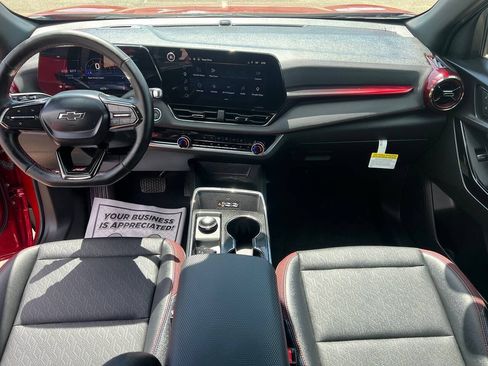 Used 2026 Chevrolet Equinox RS w/ LPO, Floor Liner Package FWD image 13