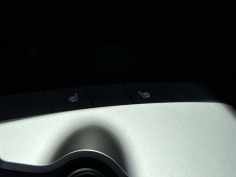 Used 2025 Kia EV6 Light image 15