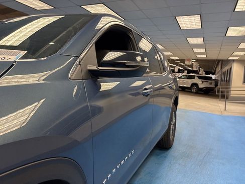 New 2026 Chevrolet Traverse LT image 16