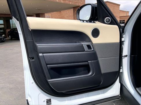 Used 2019 Land Rover Range Rover Sport Supercharged image 22