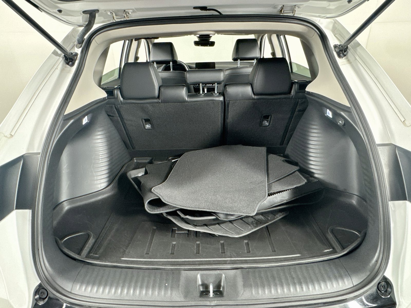 Certified 2023 Honda HR-V EX-L image 20
