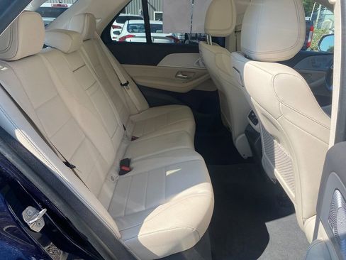 Used 2020 Mercedes-Benz GLE 450 4MATIC image 27