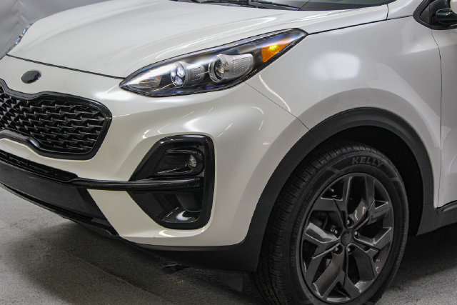 Used 2022 Kia Sportage Nightfall Edition AWD/4WD image 4