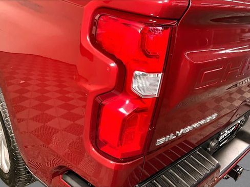 Used 2019 Chevrolet Silverado 1500 High Country w/ Technology Package RWD image 27