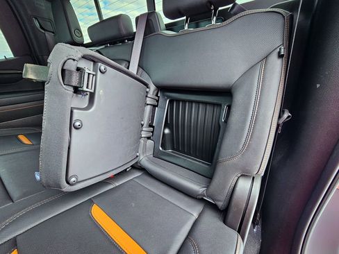 Certified 2024 GMC Sierra 1500 AT4 w/ Technology Package image 38