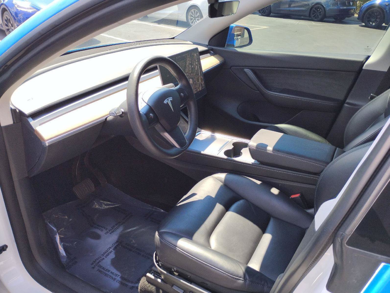 Used 2021 Tesla Model Y Long Range AWD/4WD image 11