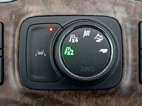 Used 2023 GMC Acadia Denali w/ Black Diamond Edition image 36