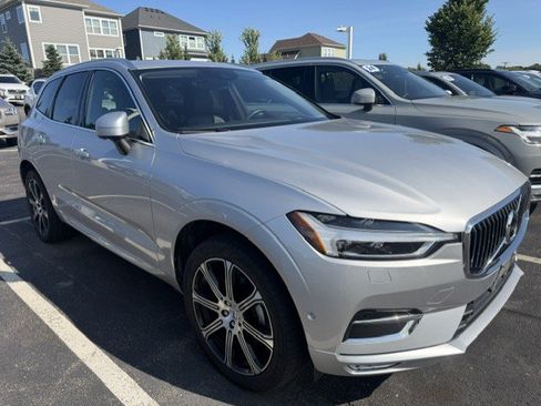 Used 2019 Volvo XC60 T5 Inscription w/ Protection Package Premier AWD/4WD image 3