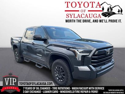 Used 2025 Toyota Tundra SR5 w/ SR5 Convenience Package