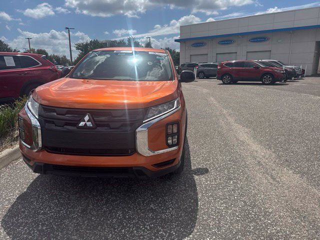 Used 2023 Mitsubishi Outlander Sport ES AWD/4WD image 4