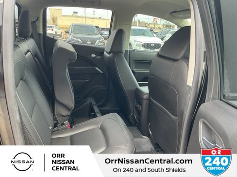 Used 2018 Chevrolet Colorado ZR2 w/ ZR2 Midnight Special Edition image 12