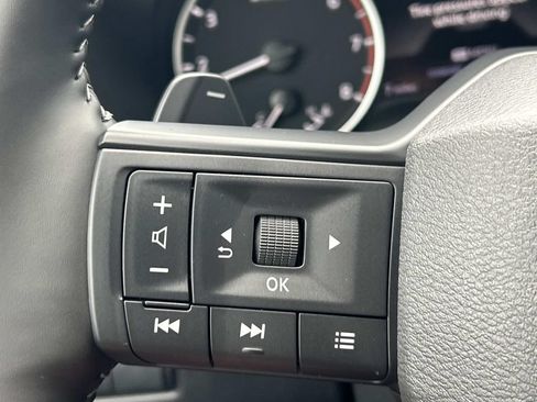 New 2026 Nissan Rogue SV FWD image 27