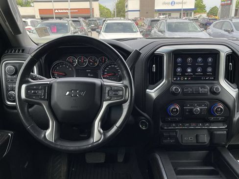 Used 2021 Chevrolet Silverado 1500 RST w/ Convenience Package II AWD/4WD image 25