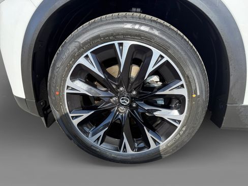 Certified 2024 MAZDA CX-90 Plug-In Hybrid w/ Premium Pkg AWD/4WD image 9