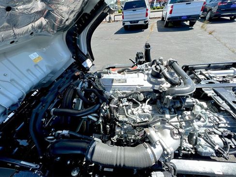 New 2024 Chevrolet Low Cab Forward 5500XD image 22