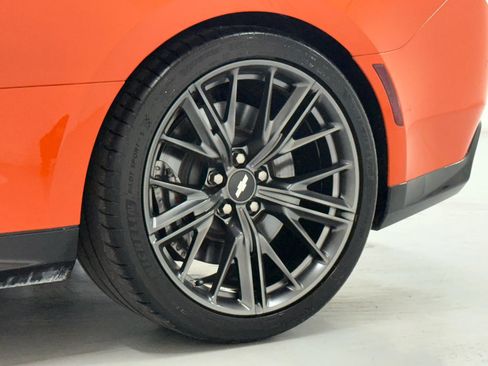 Used 2020 Chevrolet Camaro ZL1 image 37
