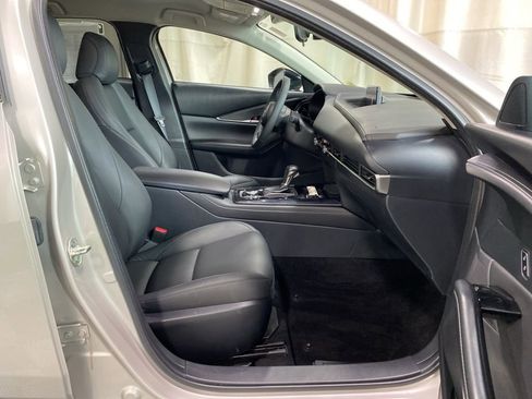 Certified 2024 MAZDA CX-30 AWD 2.5 S w/ Select Sport Pkg image 12