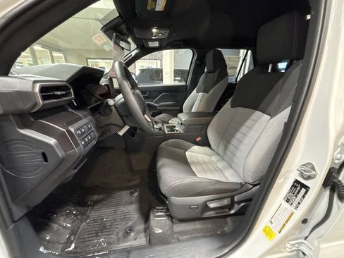 New 2025 Toyota 4Runner TRD Off-Road image 18