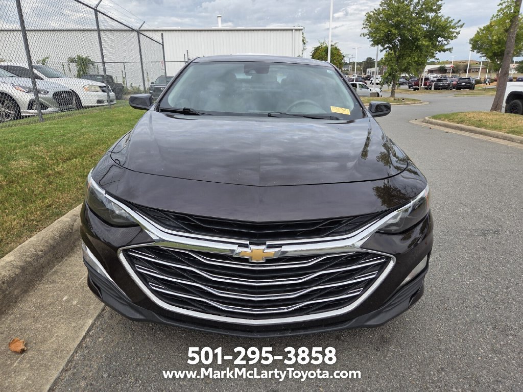 Used 2020 Chevrolet Malibu LS w/ Driver Confidence Package II FWD image 2