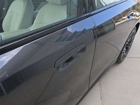 Used 2025 BMW i5 M60 w/ Premium Package AWD/4WD image 14