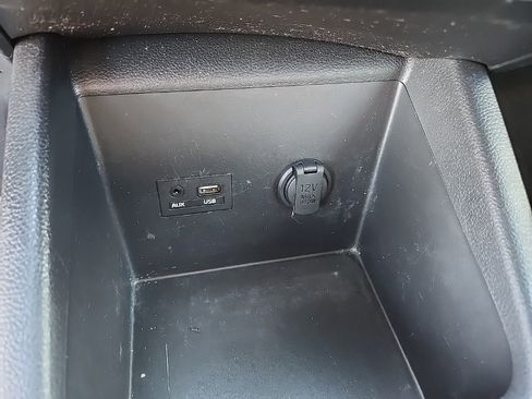 Used 2017 Kia Forte LX image 26