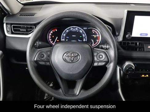 Used 2025 Toyota RAV4 XLE FWD image 7
