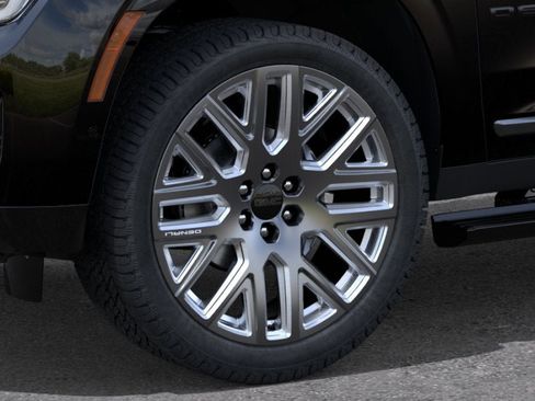 New 2026 GMC Yukon XL Denali Ultimate AWD/4WD image 33