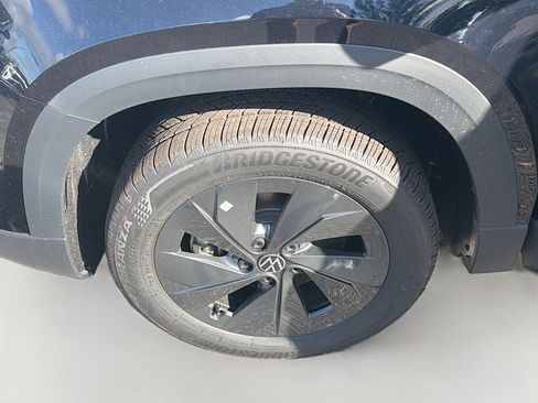 New 2026 Volkswagen Taos S FWD image 25
