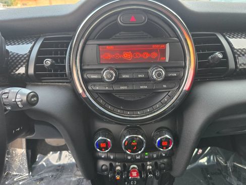 Used 2015 MINI Cooper S FWD image 22