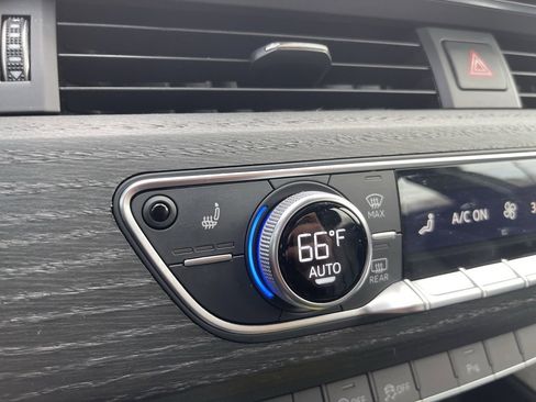 Used 2023 Audi A4 2.0T Premium Plus image 35